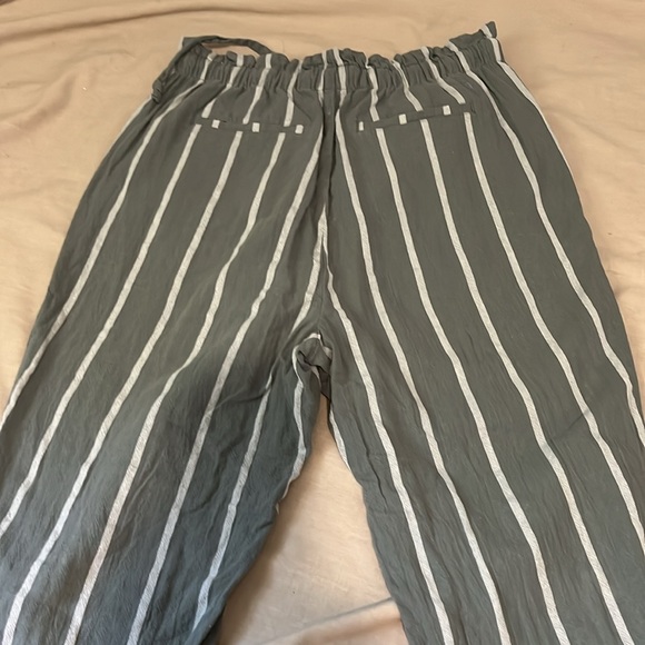 Loft Outlet Womens Sz L high rise straight elastic cotton pants Sage striped - Picture 3 of 8
